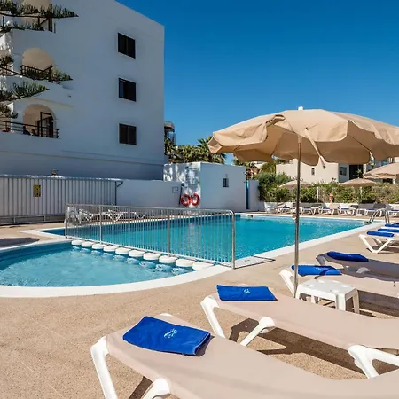 Pierre & Ros Ibiza