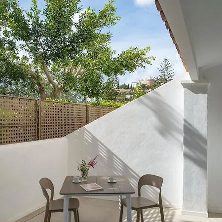 Pierre & Ros Ibiza * 산타 에우랄리아 데 리오