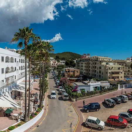 Pierre & Ros Ibiza 아파트