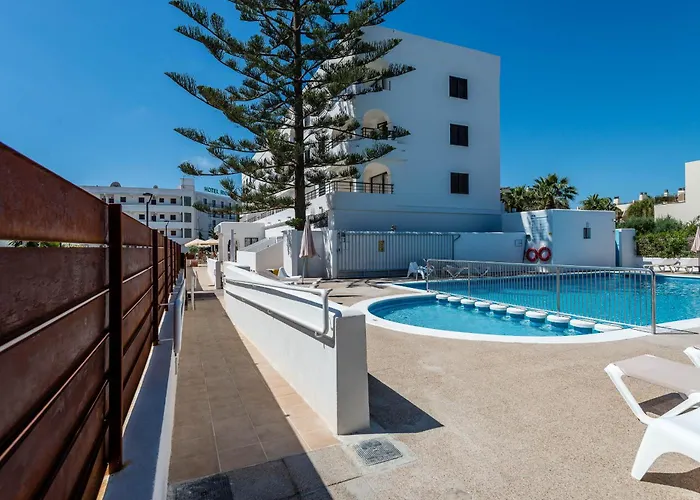 Pierre & Ros Ibiza Santa Eularia des Riu