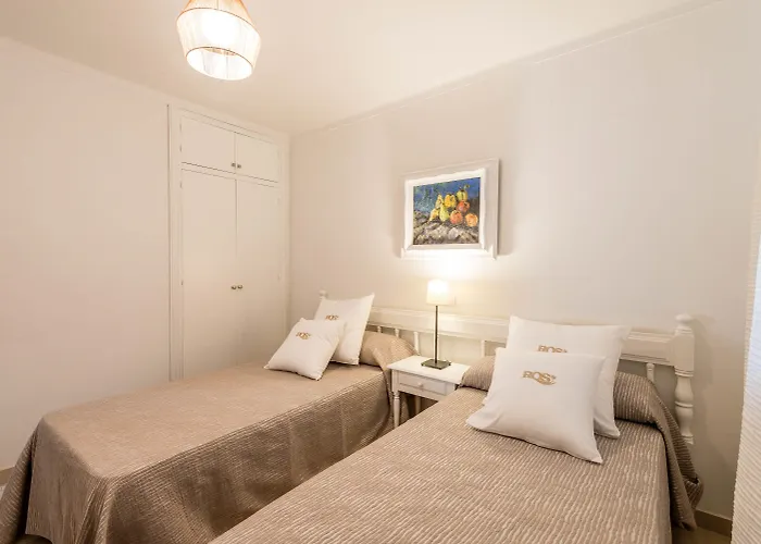 Pierre & Ros Ibiza Apartamento Santa Eulária des Riu