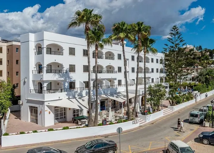 Pierre & Ros Ibiza Apartamento *